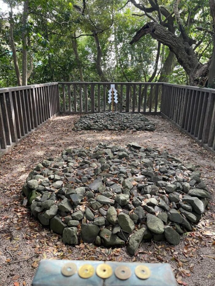 神武天皇が祈祷された 神籬磐境の場所