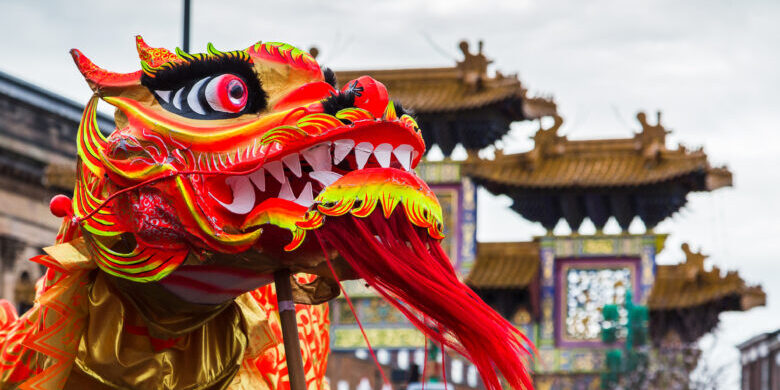 Up close with the Chinese Dragon Dance 旧正月
