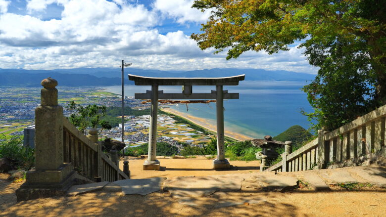 高屋神社本宮